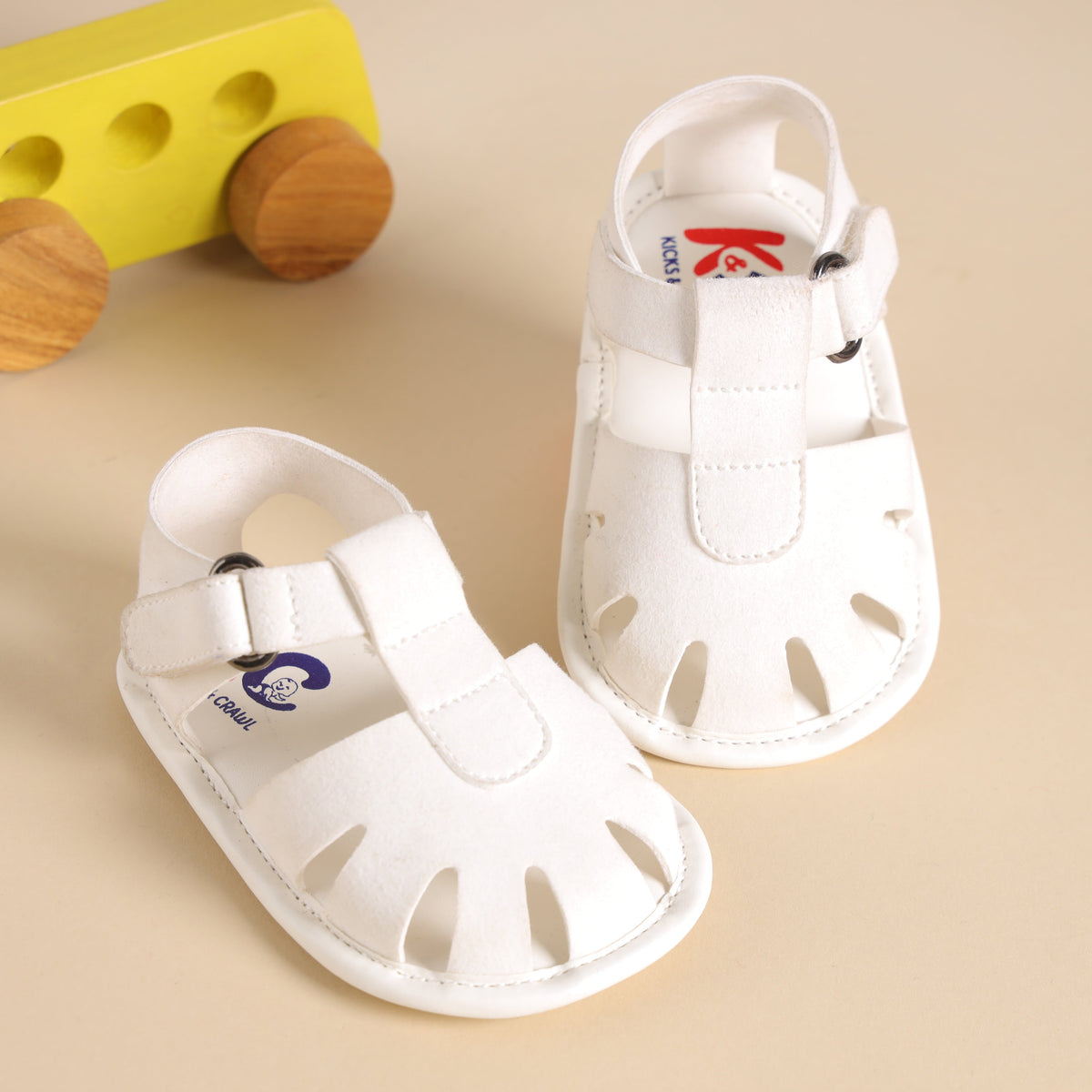 Little Cloud White Baby Sandals