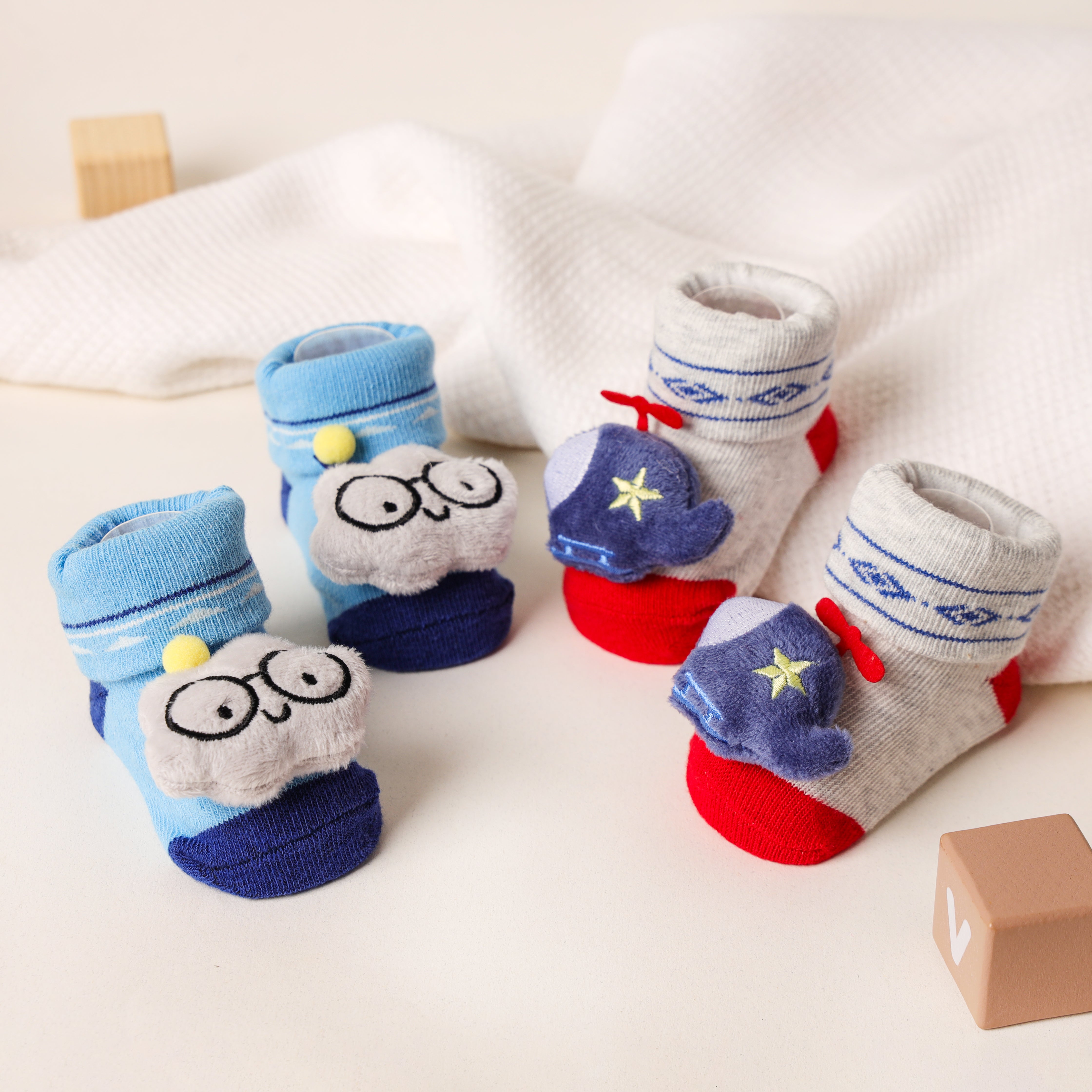 Cloud Chopper Socks