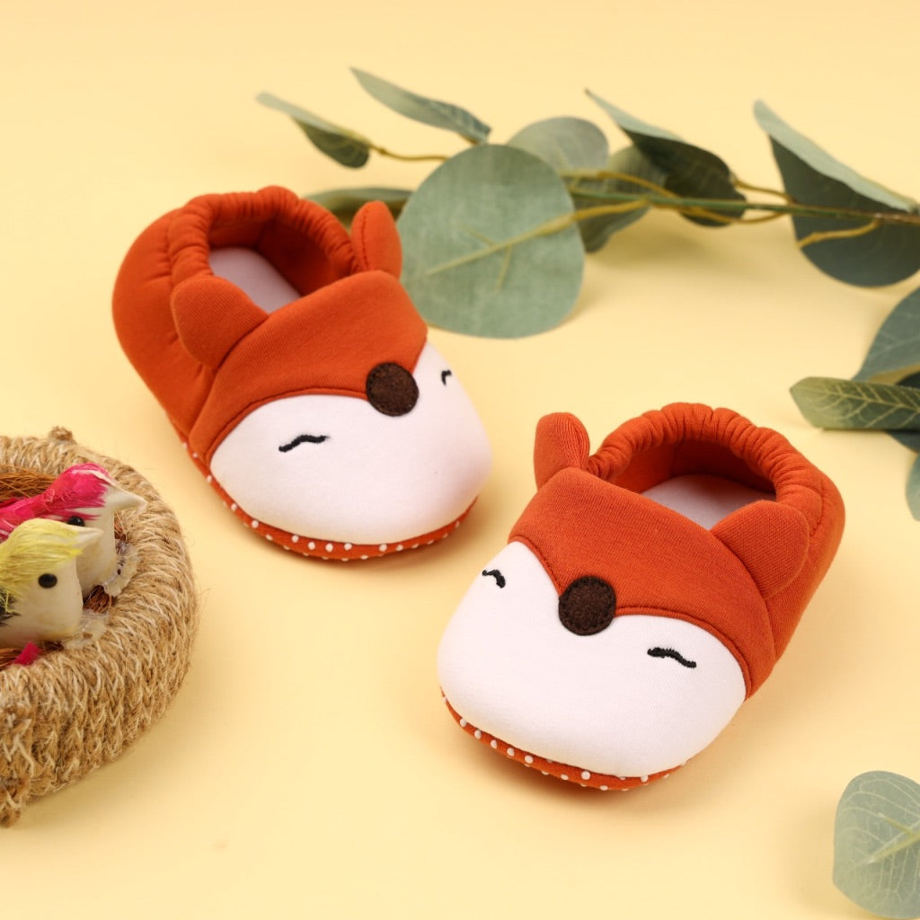 Red Foxy Crawls Elastic Baby Booties